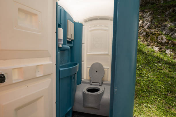 Porta potty delivery and setup in Rockwall, TX
